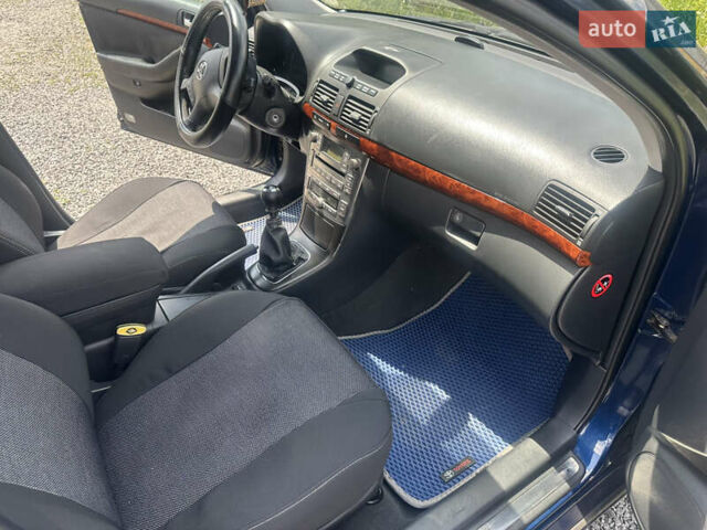 Синій Тойота Авенсіс, об'ємом двигуна 2.23 л та пробігом 240 тис. км за 5250 $, фото 11 на Automoto.ua
