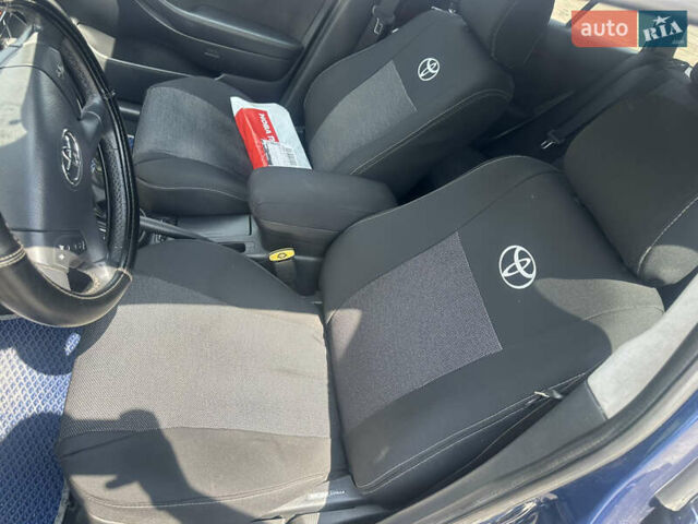 Синій Тойота Авенсіс, об'ємом двигуна 2.23 л та пробігом 240 тис. км за 5250 $, фото 3 на Automoto.ua