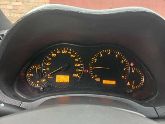 Синій Тойота Авенсіс, об'ємом двигуна 2 л та пробігом 227 тис. км за 7400 $, фото 2 на Automoto.ua