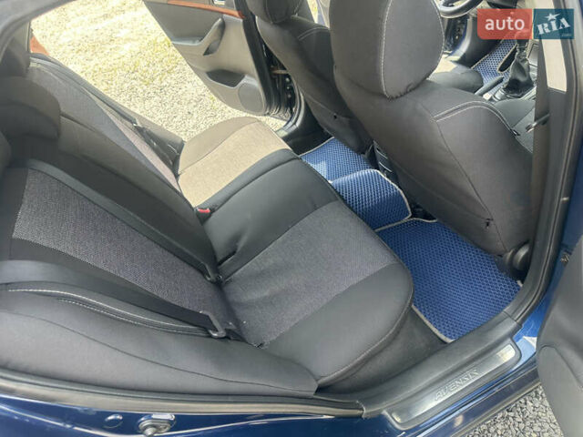 Синій Тойота Авенсіс, об'ємом двигуна 2.23 л та пробігом 240 тис. км за 5250 $, фото 8 на Automoto.ua