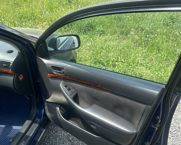 Синій Тойота Авенсіс, об'ємом двигуна 2.23 л та пробігом 240 тис. км за 5250 $, фото 10 на Automoto.ua