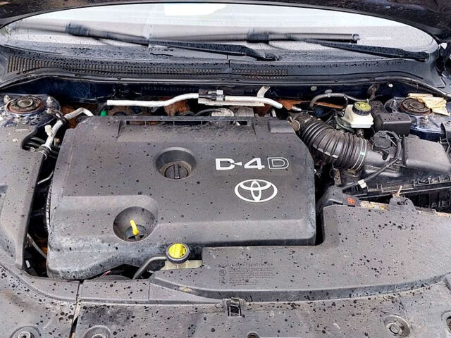 Синий Тойота Авенсис, объемом двигателя 2.2 л и пробегом 350 тыс. км за 6100 $, фото 8 на Automoto.ua