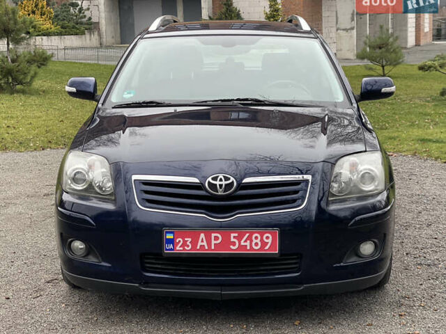 Синій Тойота Авенсіс, об'ємом двигуна 1.8 л та пробігом 217 тис. км за 6800 $, фото 1 на Automoto.ua