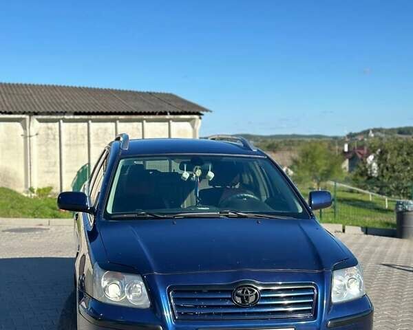 Синий Тойота Авенсис, объемом двигателя 2.23 л и пробегом 250 тыс. км за 5200 $, фото 13 на Automoto.ua