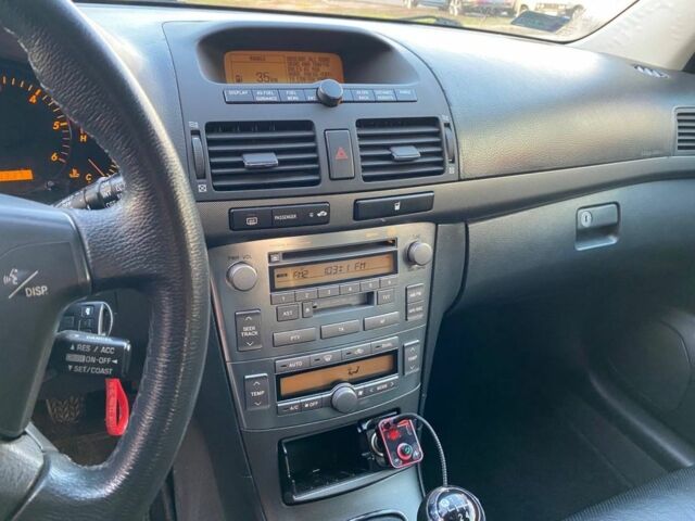 Синий Тойота Авенсис, объемом двигателя 2.2 л и пробегом 316 тыс. км за 2700 $, фото 6 на Automoto.ua