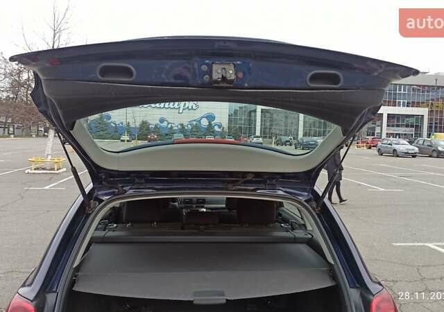 Синий Тойота Авенсис, объемом двигателя 1.8 л и пробегом 250 тыс. км за 6700 $, фото 8 на Automoto.ua