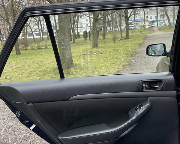 Синій Тойота Авенсіс, об'ємом двигуна 1.8 л та пробігом 217 тис. км за 6800 $, фото 19 на Automoto.ua