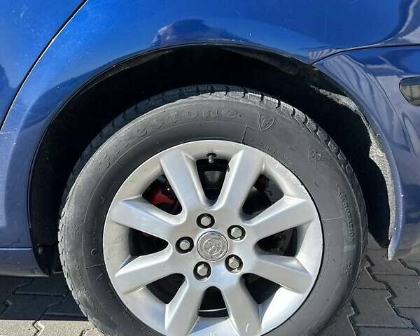 Синий Тойота Авенсис, объемом двигателя 2.23 л и пробегом 250 тыс. км за 5200 $, фото 7 на Automoto.ua