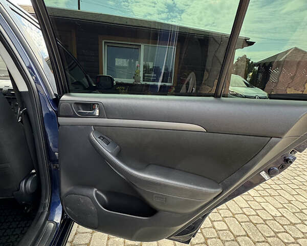 Синий Тойота Авенсис, объемом двигателя 1.8 л и пробегом 233 тыс. км за 4999 $, фото 47 на Automoto.ua