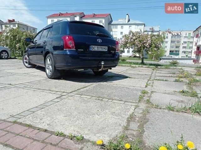 Синий Тойота Авенсис, объемом двигателя 2.2 л и пробегом 288 тыс. км за 7100 $, фото 2 на Automoto.ua