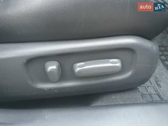 Синий Тойота Авенсис, объемом двигателя 2.2 л и пробегом 225 тыс. км за 6350 $, фото 29 на Automoto.ua