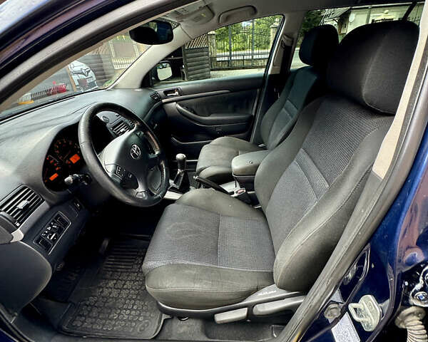 Синий Тойота Авенсис, объемом двигателя 1.8 л и пробегом 233 тыс. км за 4999 $, фото 28 на Automoto.ua