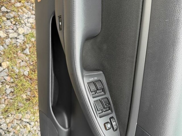 Синий Тойота Авенсис, объемом двигателя 1.8 л и пробегом 202 тыс. км за 7699 $, фото 13 на Automoto.ua