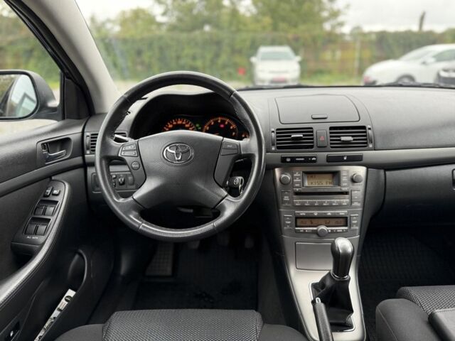 Синий Тойота Авенсис, объемом двигателя 1.8 л и пробегом 202 тыс. км за 7699 $, фото 9 на Automoto.ua