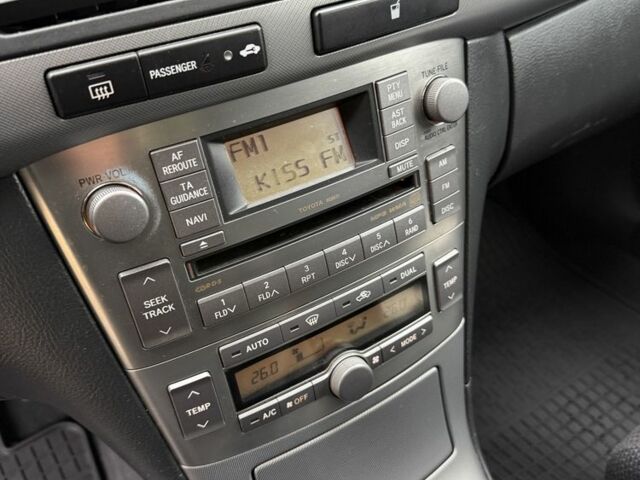 Синий Тойота Авенсис, объемом двигателя 1.8 л и пробегом 202 тыс. км за 7699 $, фото 17 на Automoto.ua