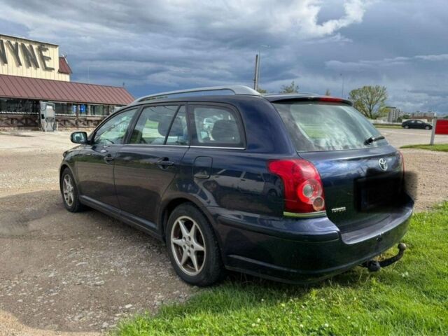 Синий Тойота Авенсис, объемом двигателя 2 л и пробегом 321 тыс. км за 2750 $, фото 2 на Automoto.ua