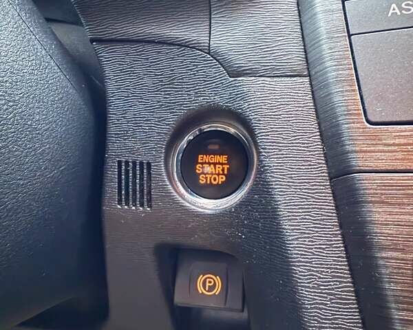 Синий Тойота Авенсис, объемом двигателя 1.99 л и пробегом 209 тыс. км за 9500 $, фото 29 на Automoto.ua