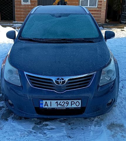 Синій Тойота Авенсіс, об'ємом двигуна 2 л та пробігом 240 тис. км за 9300 $, фото 2 на Automoto.ua