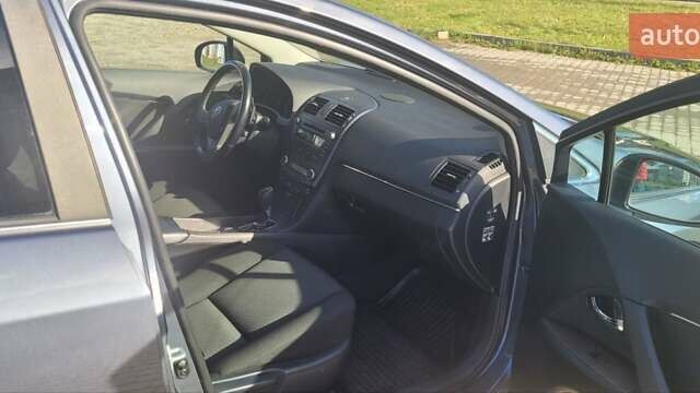 Синий Тойота Авенсис, объемом двигателя 2.23 л и пробегом 288 тыс. км за 7999 $, фото 12 на Automoto.ua