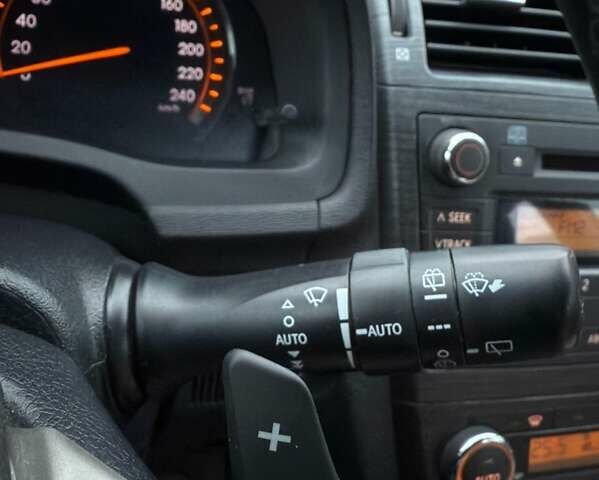 Синий Тойота Авенсис, объемом двигателя 1.99 л и пробегом 209 тыс. км за 9500 $, фото 24 на Automoto.ua