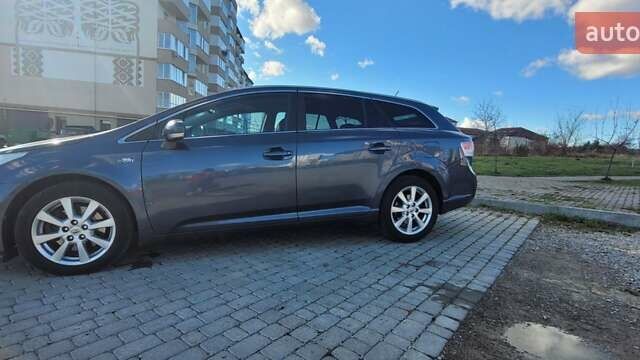 Синий Тойота Авенсис, объемом двигателя 2.23 л и пробегом 288 тыс. км за 7999 $, фото 6 на Automoto.ua