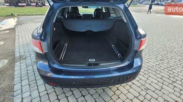 Синий Тойота Авенсис, объемом двигателя 2.23 л и пробегом 288 тыс. км за 7999 $, фото 4 на Automoto.ua