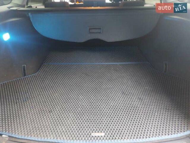 Синий Тойота Авенсис, объемом двигателя 1.8 л и пробегом 255 тыс. км за 8200 $, фото 11 на Automoto.ua