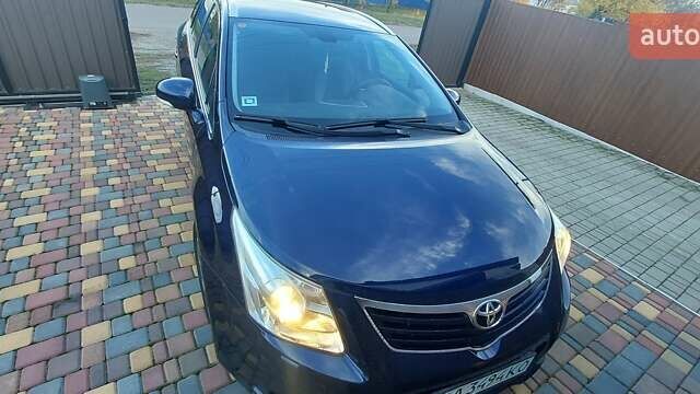 Синий Тойота Авенсис, объемом двигателя 1.8 л и пробегом 223 тыс. км за 8700 $, фото 7 на Automoto.ua