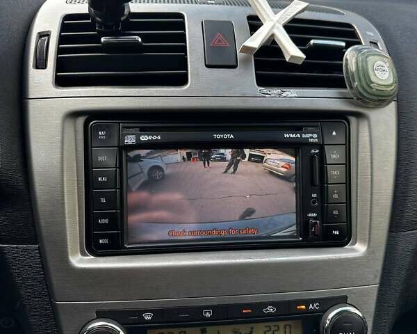 Синий Тойота Авенсис, объемом двигателя 2.23 л и пробегом 261 тыс. км за 10200 $, фото 5 на Automoto.ua