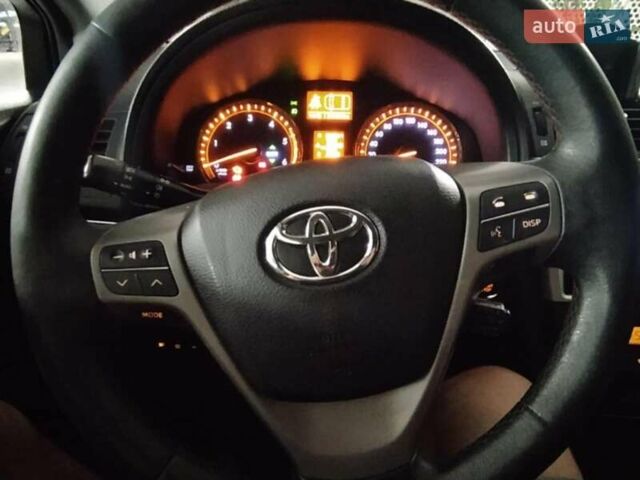 Синий Тойота Авенсис, объемом двигателя 2.23 л и пробегом 329 тыс. км за 7100 $, фото 2 на Automoto.ua