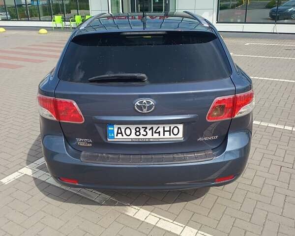 Синий Тойота Авенсис, объемом двигателя 2.23 л и пробегом 227 тыс. км за 8500 $, фото 3 на Automoto.ua