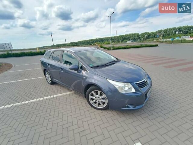 Синий Тойота Авенсис, объемом двигателя 2.23 л и пробегом 227 тыс. км за 8500 $, фото 11 на Automoto.ua