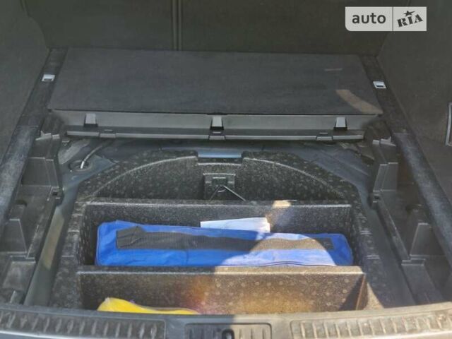 Синий Тойота Авенсис, объемом двигателя 2 л и пробегом 285 тыс. км за 8850 $, фото 2 на Automoto.ua