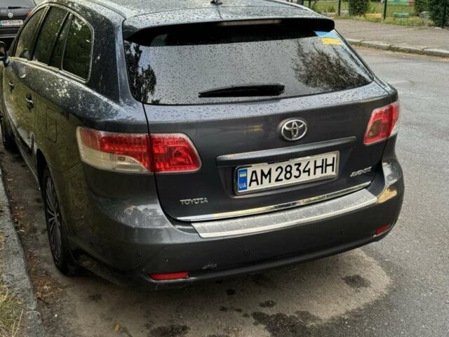 Синий Тойота Авенсис, объемом двигателя 2 л и пробегом 234 тыс. км за 7300 $, фото 1 на Automoto.ua