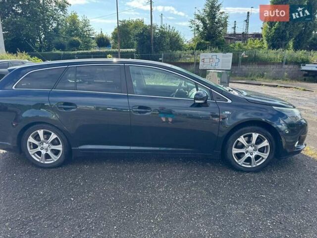 Синий Тойота Авенсис, объемом двигателя 2.2 л и пробегом 243 тыс. км за 13500 $, фото 8 на Automoto.ua