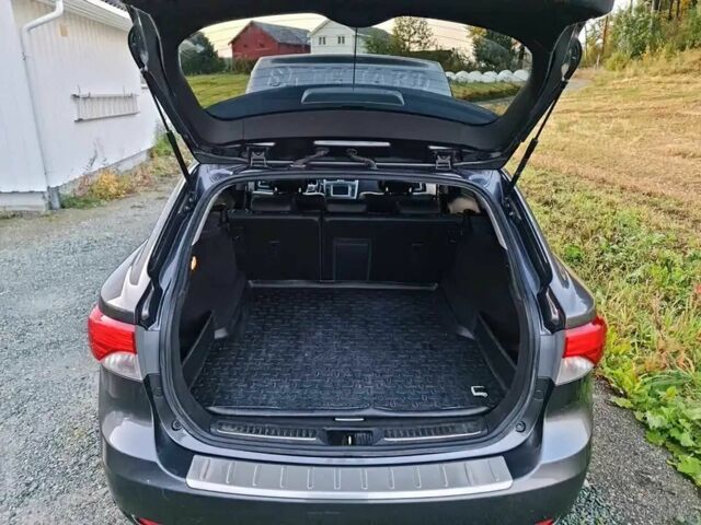 Синій Тойота Авенсіс, об'ємом двигуна 1.8 л та пробігом 93 тис. км за 4300 $, фото 7 на Automoto.ua