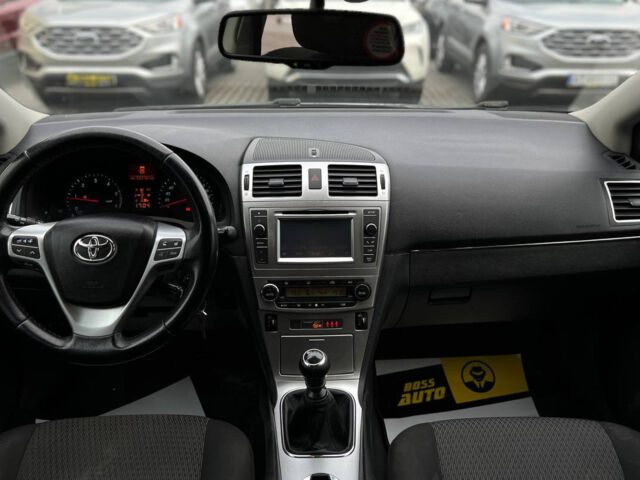 Синий Тойота Авенсис, объемом двигателя 2 л и пробегом 333 тыс. км за 11000 $, фото 12 на Automoto.ua