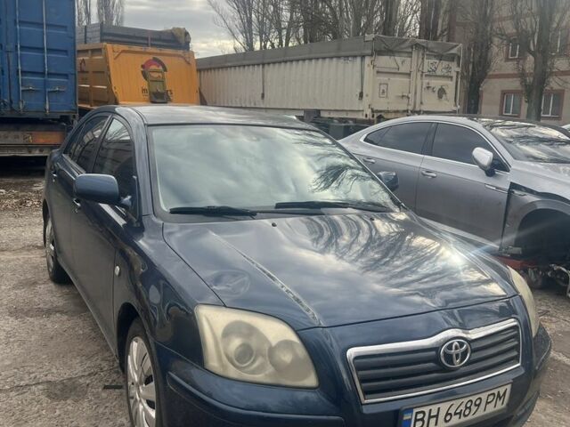 Синій Тойота Авенсіс, об'ємом двигуна 2 л та пробігом 215 тис. км за 4550 $, фото 5 на Automoto.ua