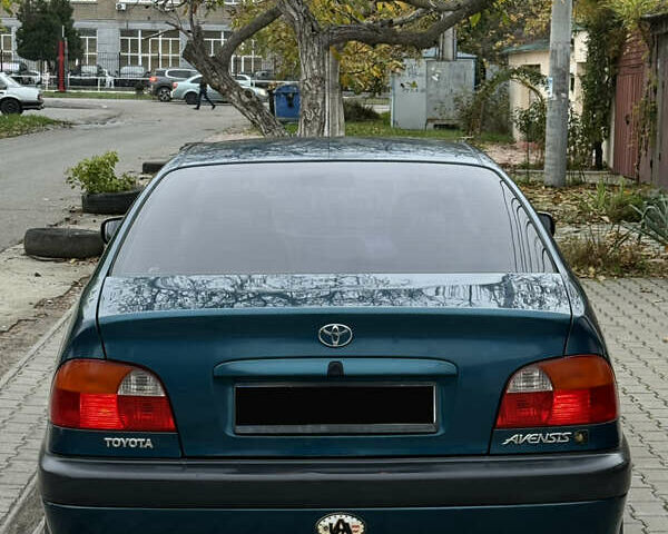 Зелений Тойота Авенсіс, об'ємом двигуна 1.8 л та пробігом 220 тис. км за 3999 $, фото 6 на Automoto.ua