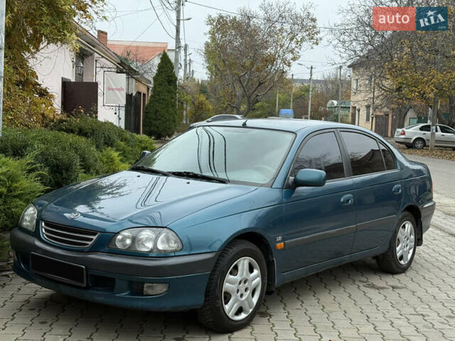 Зелений Тойота Авенсіс, об'ємом двигуна 1.8 л та пробігом 220 тис. км за 3999 $, фото 5 на Automoto.ua