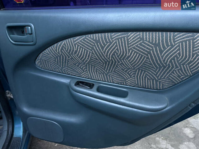 Зелений Тойота Авенсіс, об'ємом двигуна 1.8 л та пробігом 220 тис. км за 3999 $, фото 11 на Automoto.ua