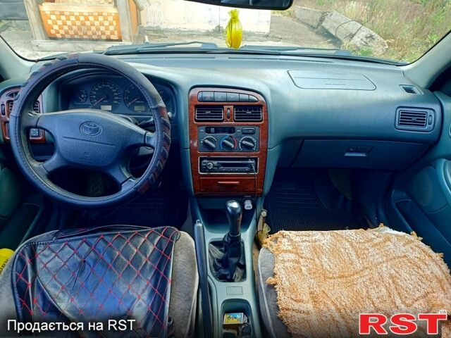 Зеленый Тойота Авенсис, объемом двигателя 2 л и пробегом 350 тыс. км за 2700 $, фото 8 на Automoto.ua
