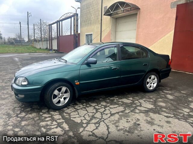 Зелений Тойота Авенсіс, об'ємом двигуна 20 л та пробігом 260 тис. км за 2900 $, фото 1 на Automoto.ua