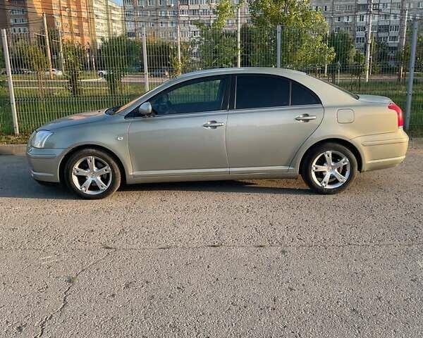 Зеленый Тойота Авенсис, объемом двигателя 2 л и пробегом 183 тыс. км за 5500 $, фото 6 на Automoto.ua