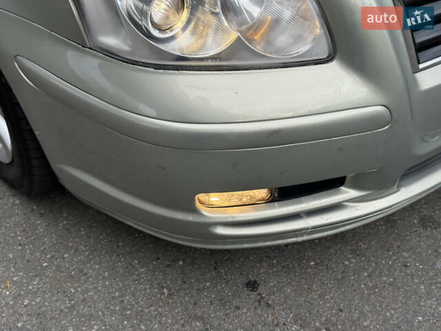 Зеленый Тойота Авенсис, объемом двигателя 1.8 л и пробегом 285 тыс. км за 5999 $, фото 33 на Automoto.ua