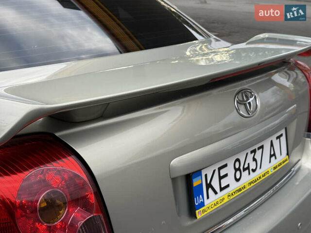 Зеленый Тойота Авенсис, объемом двигателя 1.8 л и пробегом 285 тыс. км за 5999 $, фото 24 на Automoto.ua