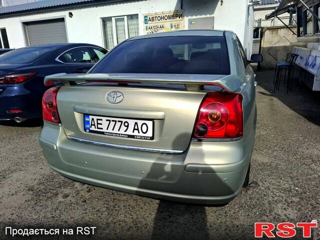 Зелений Тойота Авенсіс, об'ємом двигуна 1.8 л та пробігом 190 тис. км за 5900 $, фото 1 на Automoto.ua