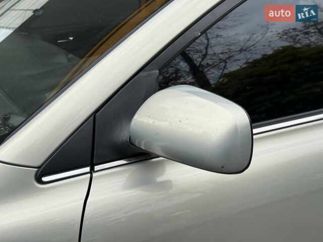 Зеленый Тойота Авенсис, объемом двигателя 1.8 л и пробегом 285 тыс. км за 5999 $, фото 19 на Automoto.ua