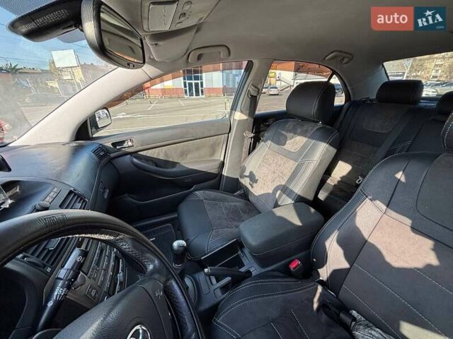 Зеленый Тойота Авенсис, объемом двигателя 1.8 л и пробегом 254 тыс. км за 5500 $, фото 17 на Automoto.ua