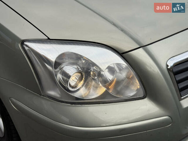 Зеленый Тойота Авенсис, объемом двигателя 1.8 л и пробегом 285 тыс. км за 5999 $, фото 32 на Automoto.ua